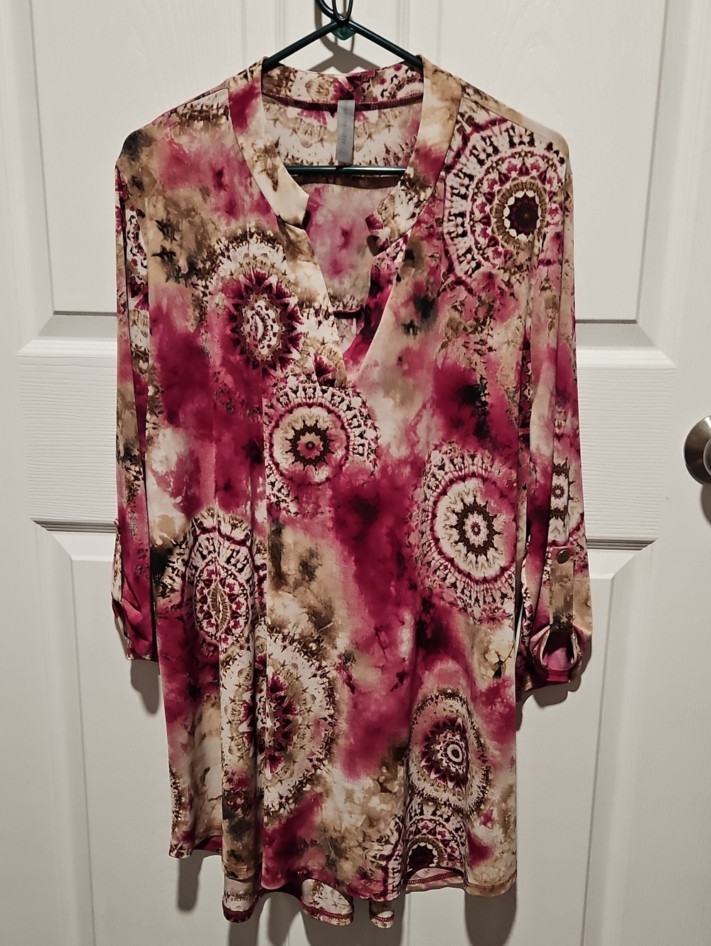 Women’s Pink and Tan Printed V-Neck Tunic Top